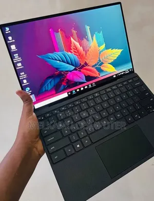 New Laptop Dell XPS 13 9310 32GB Intel Core i7 SSD 512GB