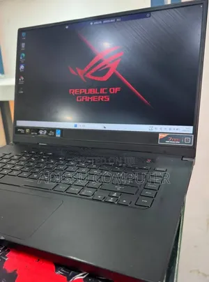 New Laptop Asus ROG Strix G15 16GB AMD Ryzen 9 SSD 512GB