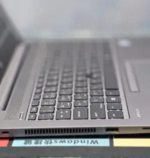New Laptop HP ZBook 14 16GB Intel Core i7 SSD 512GB