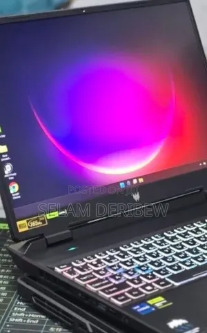 New Laptop Acer Predator Helios 16 16GB Intel Core i7 SSD 512GB