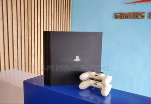  PS4 Pro | 2 Original Joystick + 6 Games 
‎