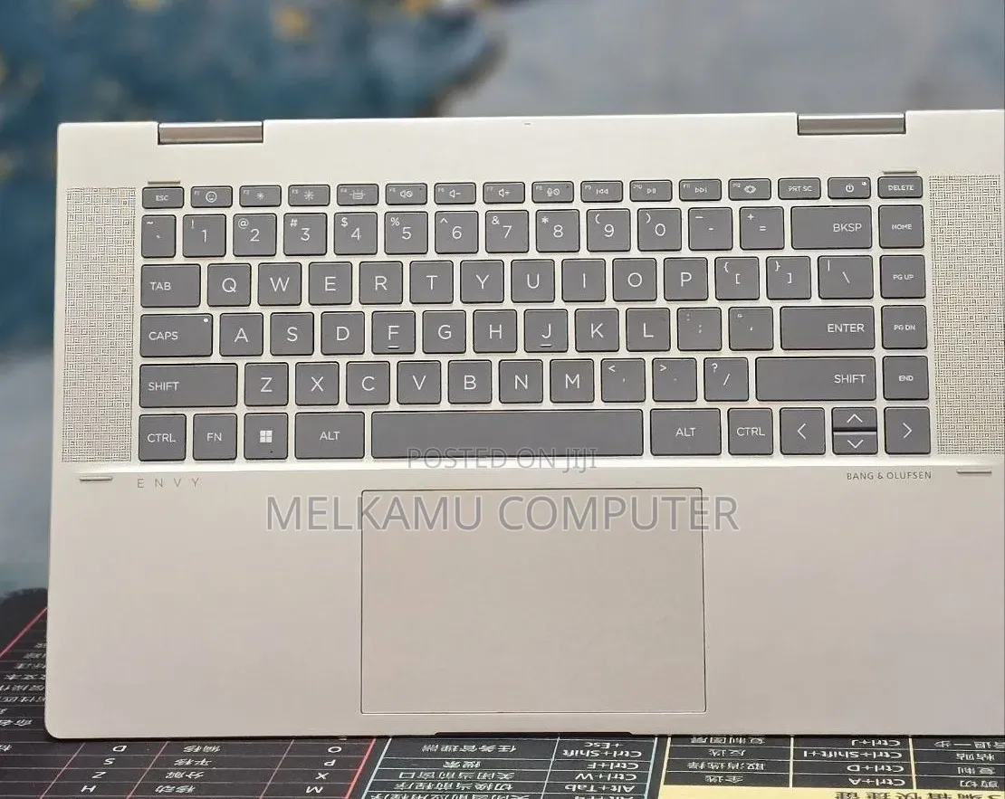 New Laptop HP Envy 15 16GB Intel Core i7 SSD 1T