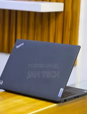 New Laptop Lenovo ThinkPad T14 16GB Intel Core i5 SSD 512GB