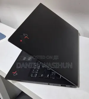 New Laptop Lenovo ThinkPad X1 Carbon 16GB Intel Core i5 SSD 512GB