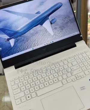 New Laptop HP Victus 15 16GB Intel Core i7 SSD 1T