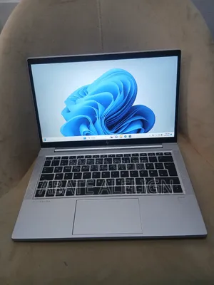 New Laptop HP EliteBook 835 G7 16GB AMD Ryzen 5 SSD 512GB