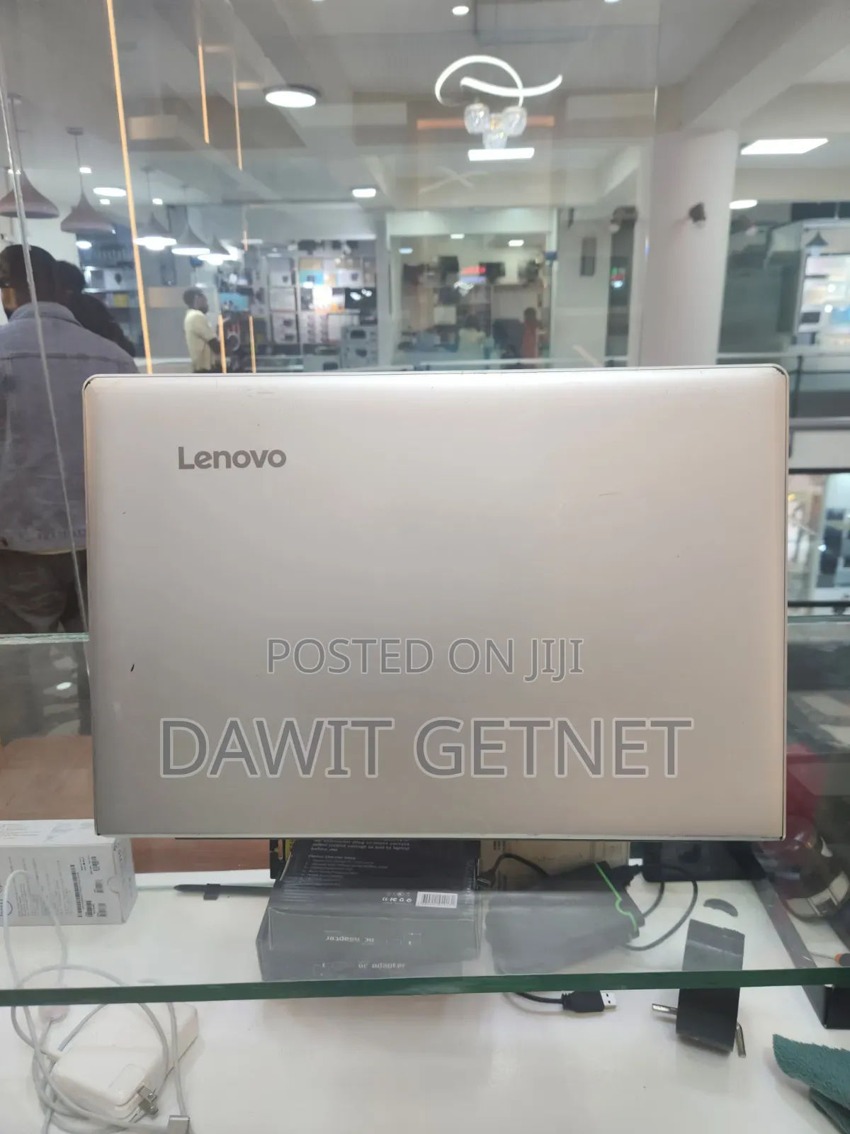 New Laptop Lenovo Ideapad 3 8GB Intel Core i7 SSD 1T