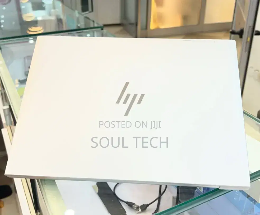 New Laptop HP EliteBook 840 G9 16GB Intel Core i7 SSD 512GB