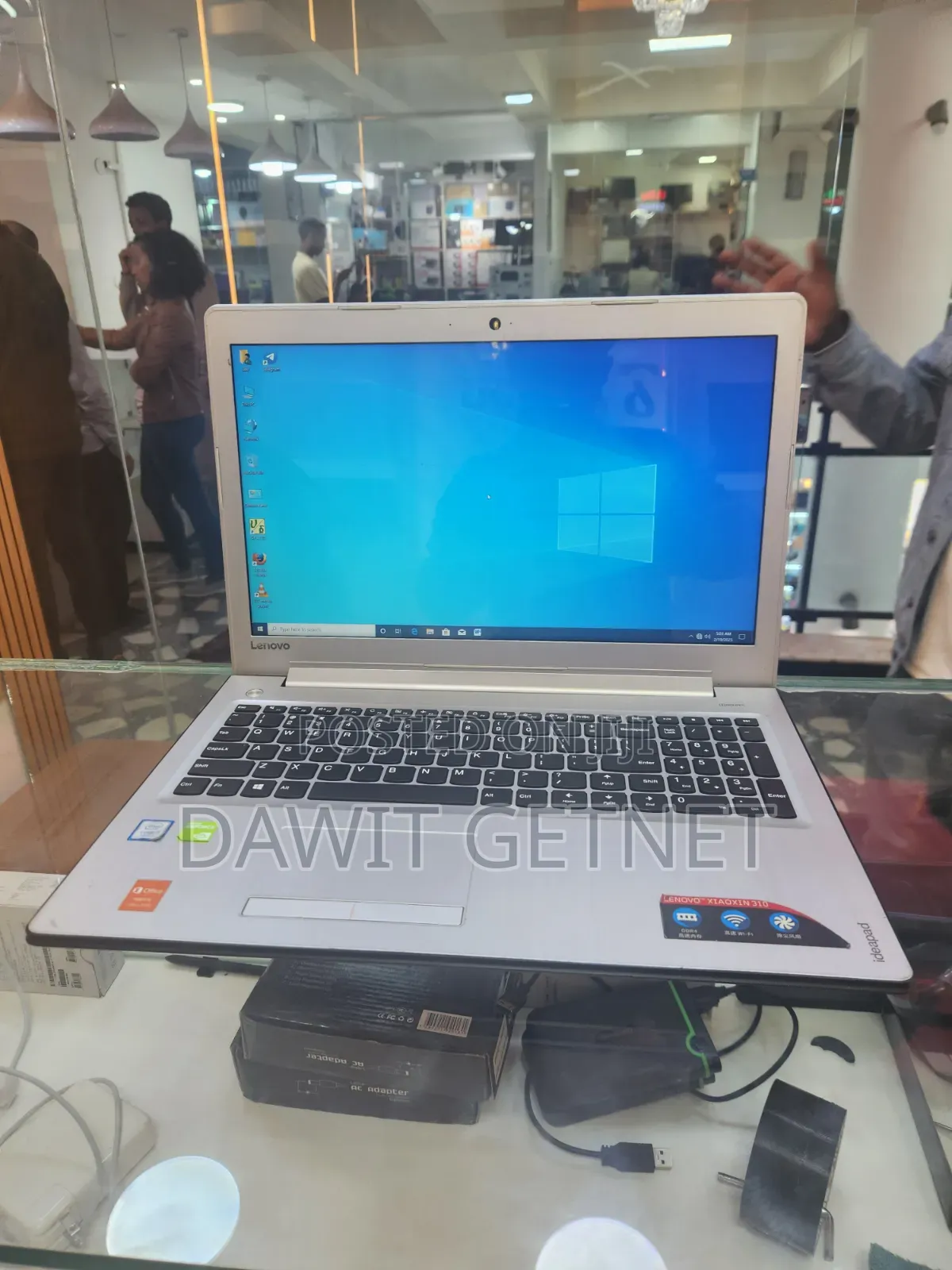 New Laptop Lenovo Ideapad 3 8GB Intel Core i7 SSD 1T