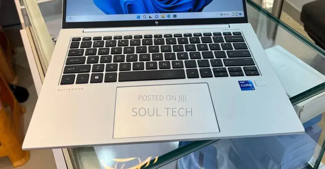 New Laptop HP EliteBook 840 G9 16GB Intel Core i7 SSD 512GB