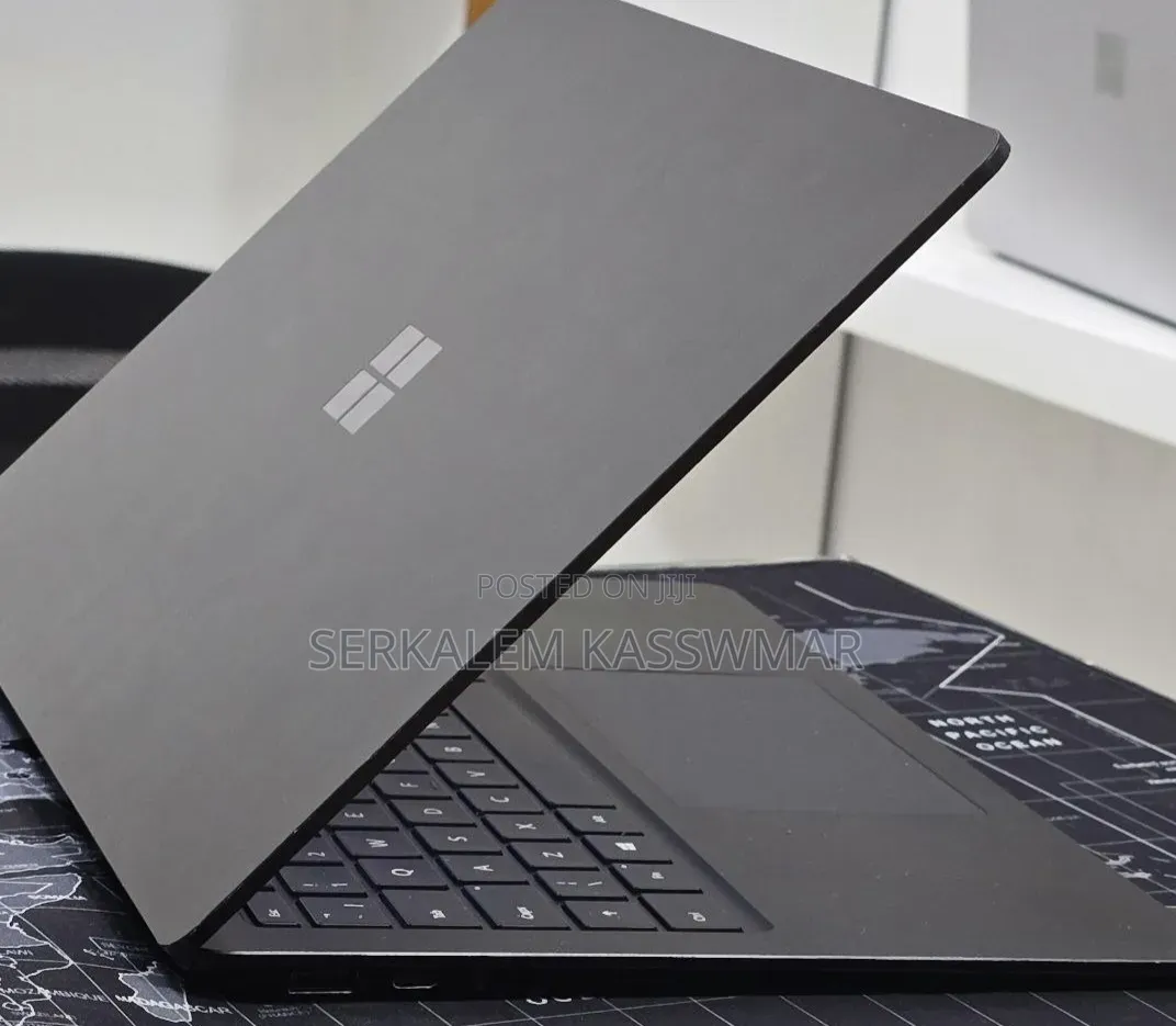 New Laptop Microsoft Surface Laptop 4 16GB Intel Core i7 SSD 512GB