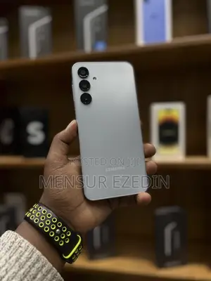 New Samsung Galaxy A16 128 GB Silver