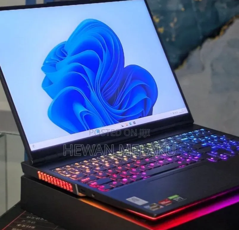 New Laptop Lenovo 32GB AMD Ryzen 9 SSD 1T