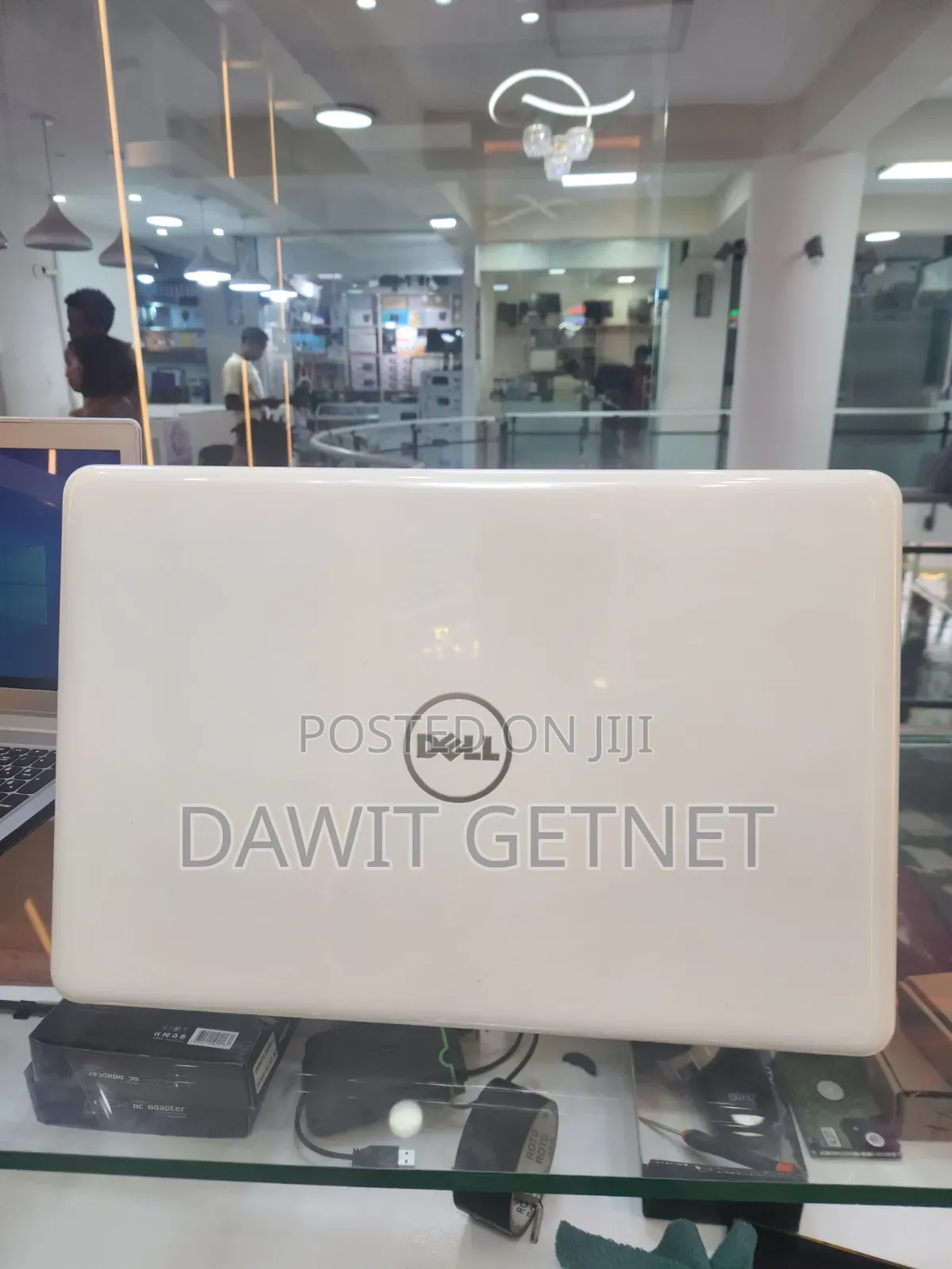 New Laptop Dell Latitude 5310 8GB Intel Core i7 HDD 1T