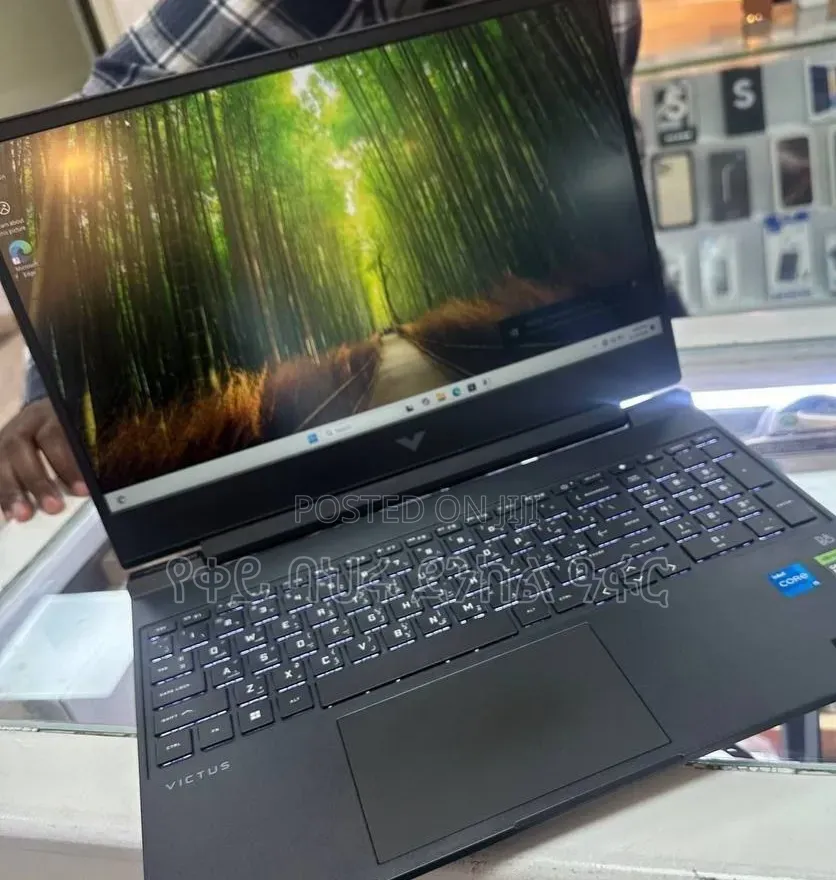 New Laptop HP Victus 15 16GB Intel Core i5 SSD 512GB