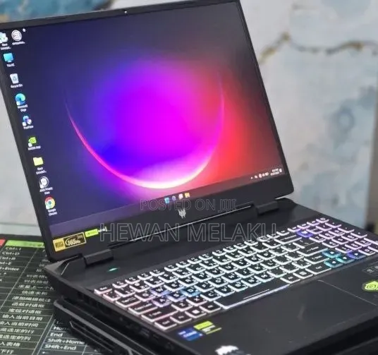 New Laptop Acer Predator Helios Neo 16 16GB Intel Core i7 SSD 512GB