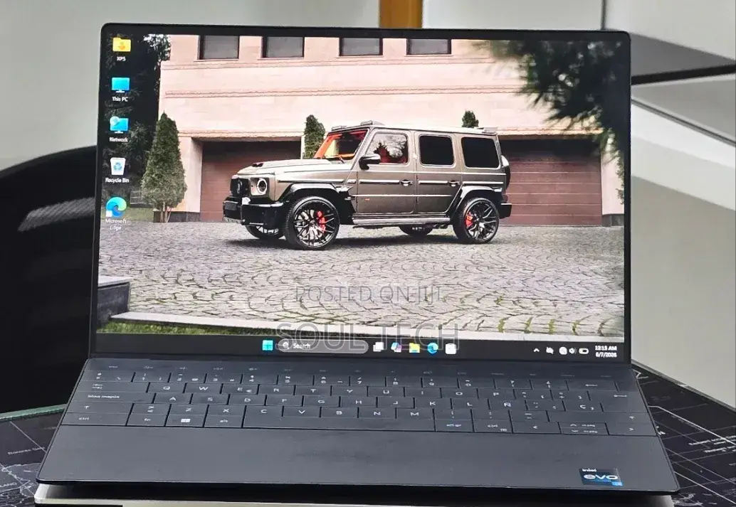 New Laptop Dell XPS 13 16GB Intel Core i7 SSD 512GB
