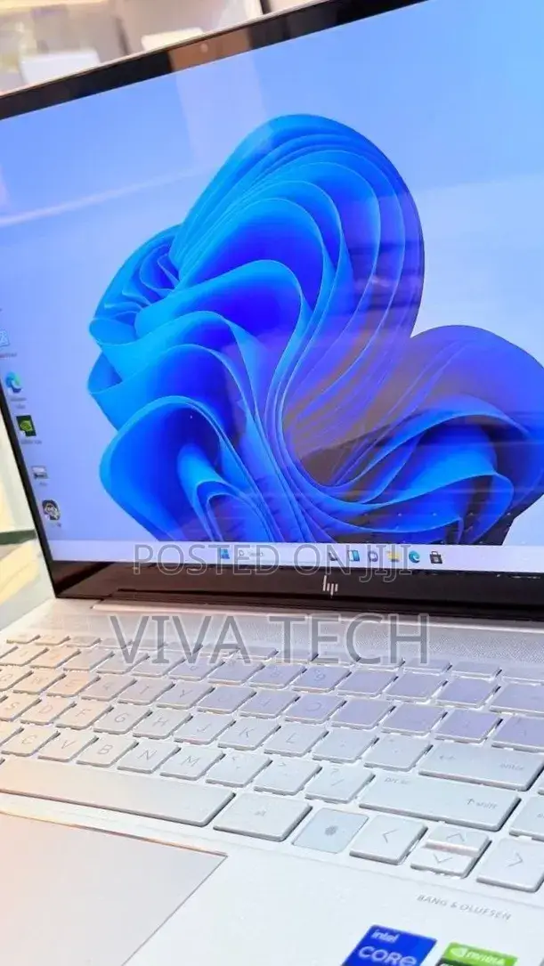 New Laptop HP Envy 14 16GB Intel Core i7 SSD 1T