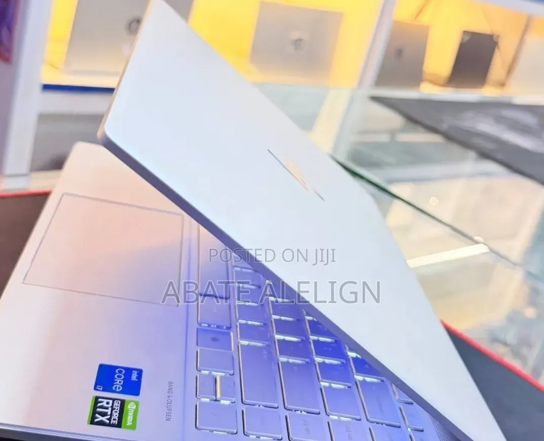 New Laptop HP Envy 14 16GB Intel Core i7 SSD 1T