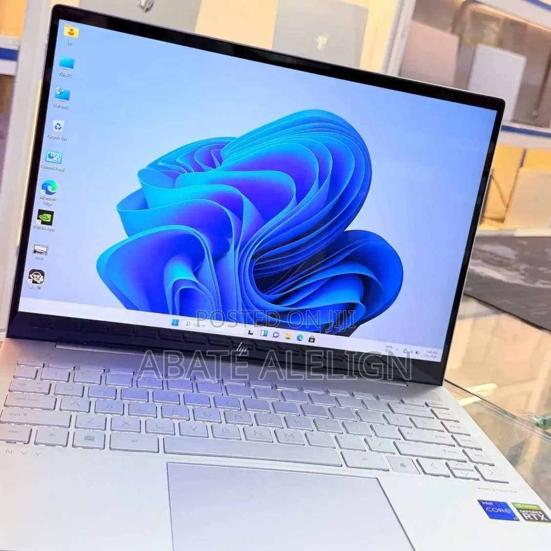 New Laptop HP Envy 14 16GB Intel Core i7 SSD 1T