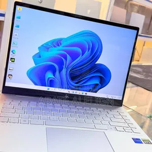 New Laptop HP Envy 14 16GB Intel Core i7 SSD 1T