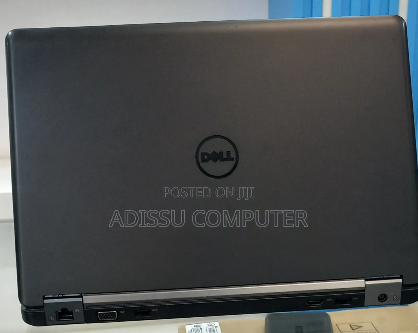 New Laptop Dell XPS 15 8GB Intel Core i5 SSD 500GB