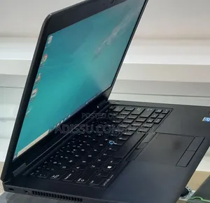 New Laptop Dell XPS 15 8GB Intel Core i5 SSD 500GB