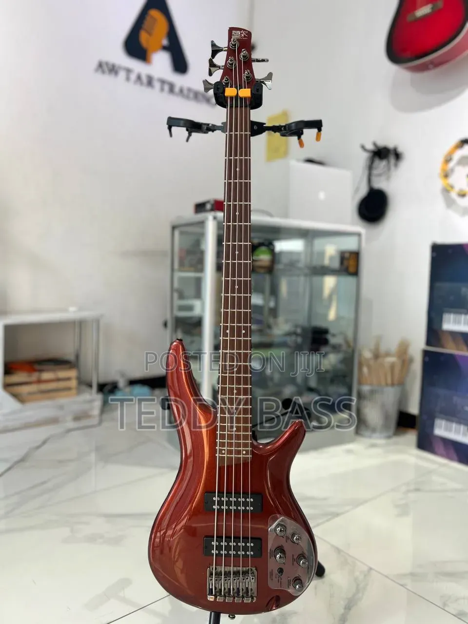 Ibanze Bass Guitar