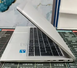 New Laptop HP EliteBook 830 G8 16GB Intel Core i5 SSD 512GB