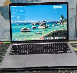 New Laptop Apple MacBook Air 2020 M1 8GB Apple M1 SSD 256GB
