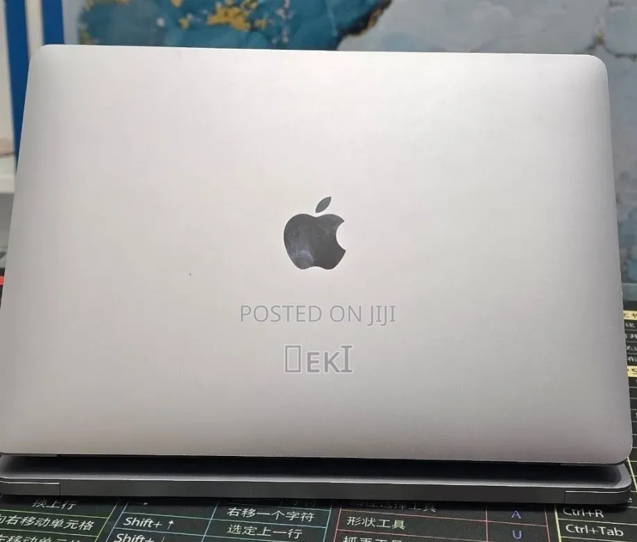 New Laptop Apple MacBook Air 2020 M1 8GB Apple M1 SSD 256GB