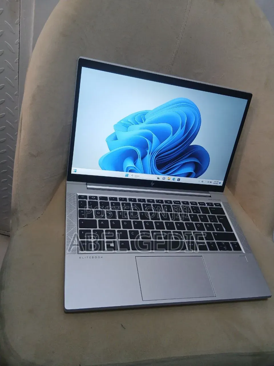 New Laptop HP EliteBook 835 G7 16GB AMD Ryzen 5 SSD 512GB
