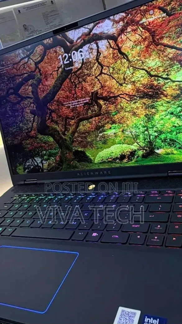 New Laptop Alienware M15 r3 16GB Intel Core Ultra 9 SSD 1T