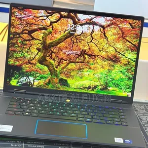 New Laptop Alienware M15 r3 16GB Intel Core Ultra 9 SSD 1T