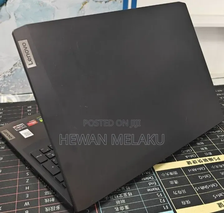 New Laptop Lenovo Ideapad 3 8GB AMD Ryzen 5 SSD 512GB