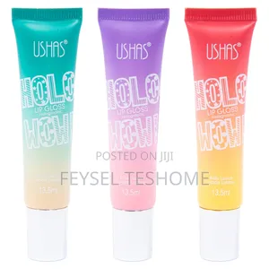 USHAS Holo Wow Holographic Lip Gloss