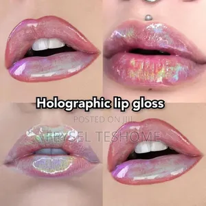 USHAS Holo Wow Holographic Lip Gloss