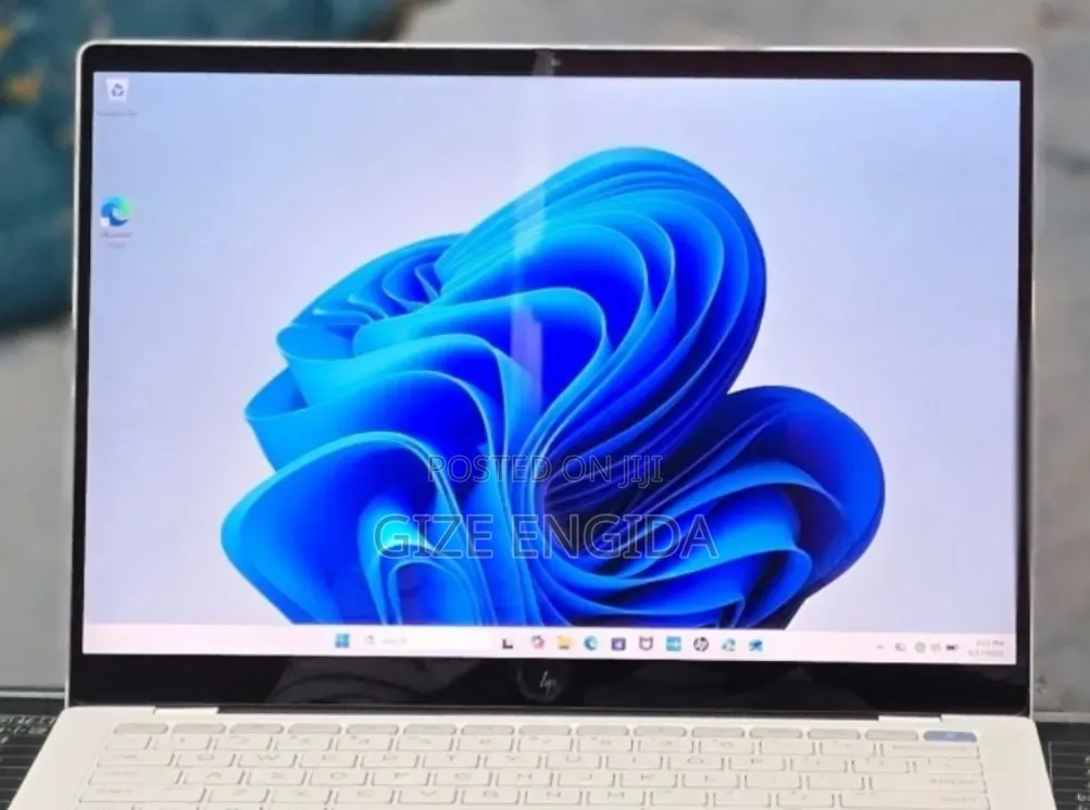 New HP OmniBook X Flip 14" 16GB Qualcomm Snapdragon X Elite SSD 1T