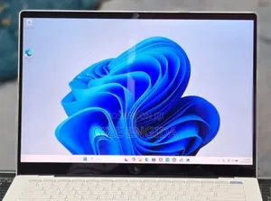 New HP OmniBook X Flip 14" 16GB Qualcomm Snapdragon X Elite SSD 1T