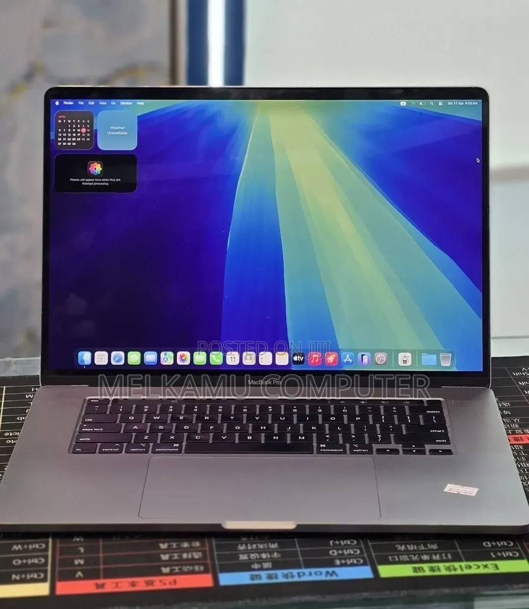 New Laptop Apple MacBook Pro 2019 16GB Intel Core i9 SSD 2T
