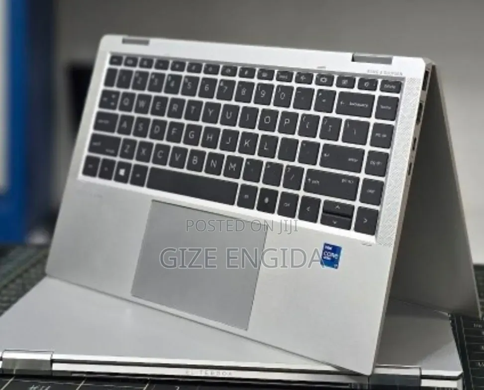 New Laptop HP EliteBook 1040 G8 16GB Intel Core i7 SSD 512GB