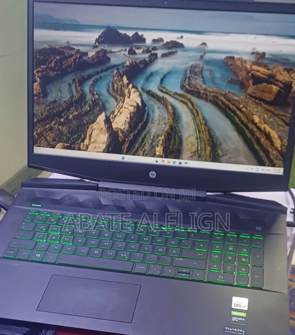 New Laptop HP Pavilion Power 15 16GB Intel Core i5 SSD 512GB
