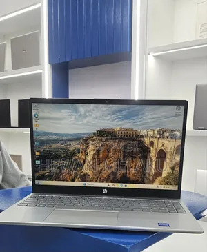 New Laptop HP Stream Notebook 16GB Intel Core i7 SSD 1T