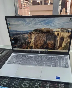 New Laptop HP Stream Notebook 16GB Intel Core i7 SSD 1T