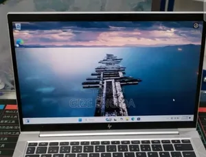 New Laptop HP EliteBook 830 G8 16GB Intel Core i5 SSD 512GB