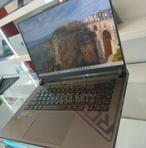 New Laptop Asus ROG Strix G16 G614 16GB Intel Core i9 SSD 1T