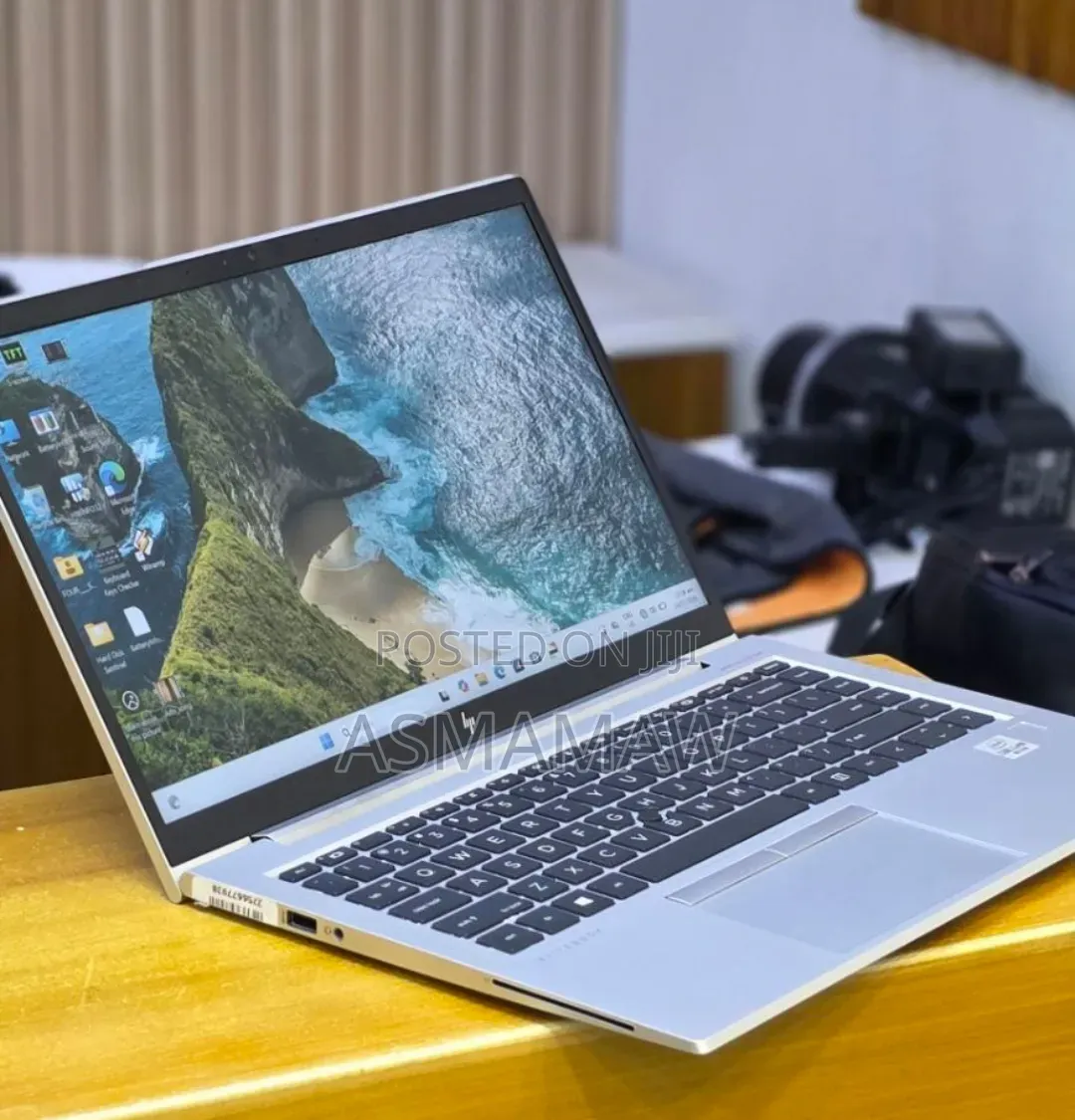 New Laptop HP EliteBook 840 16GB Intel Core i5 SSD 512GB
