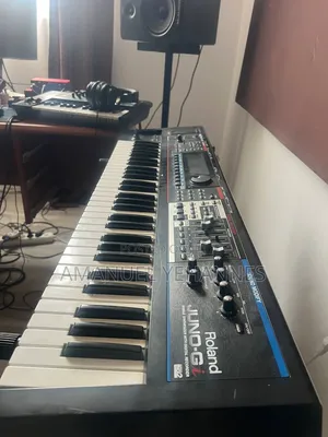 Roland Juno-Di Synthesizer Arrangers Keyboard