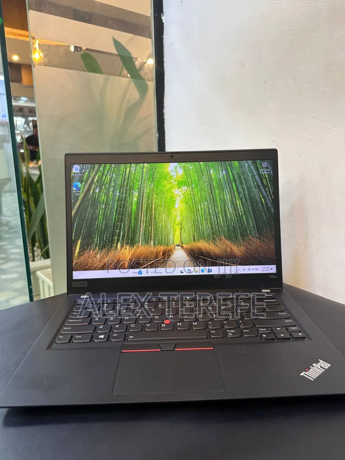 New Laptop Lenovo ThinkPad t495s 16GB AMD Ryzen 7 SSD 512GB