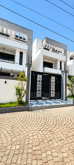 8bdrm House in የሚሸጥ G+2 ቪላ ሰሚት ፍየል, Bole for sale